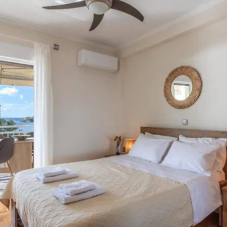 Amazing Sea View Apartment Kalivia Thorikou Exterior photo
